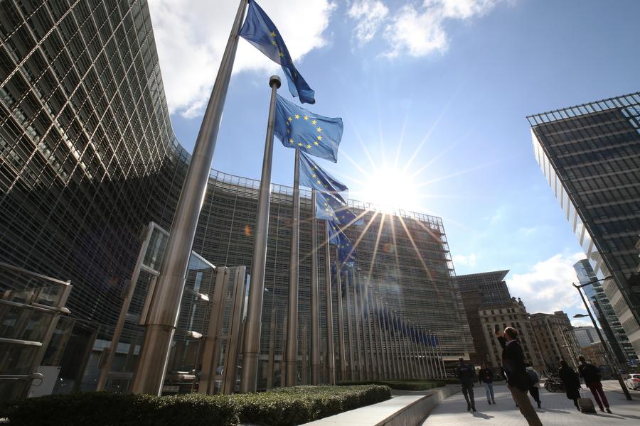 Aer condiționat oprit pentru angajații Comisiei Europene, dar nu și pentru biroul Ursulei von der Leyen