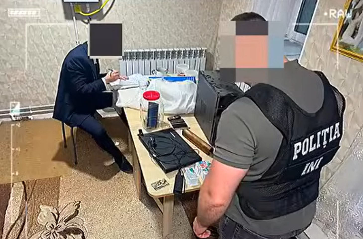 Sol fertil scos ilegal din Anenii Noi și vândut mai departe. Patru bărbați, reținuți într-un dosar cu prejudiciu de peste 1,18 milioane de lei