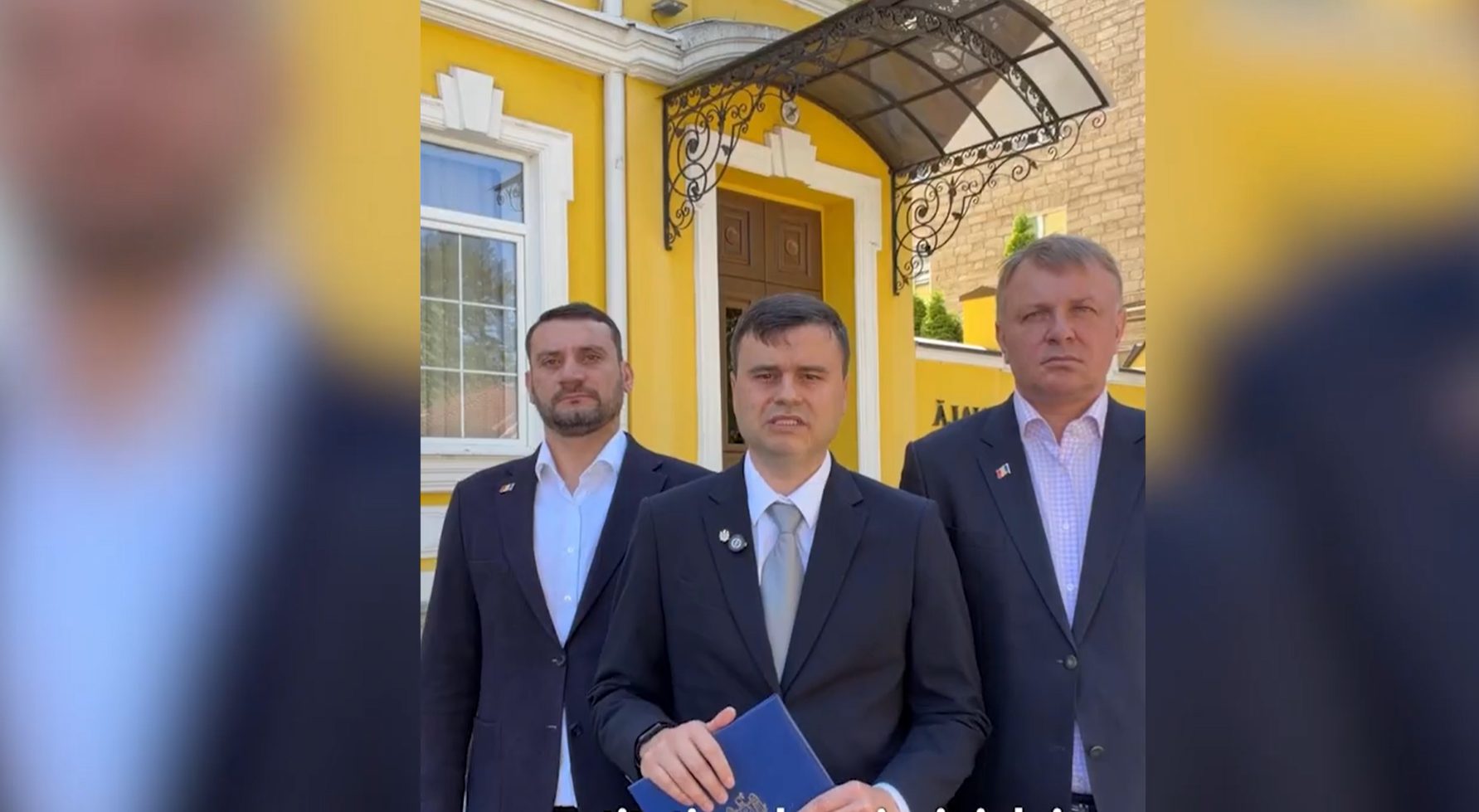 «Наша партия» направила в Конституционный суд проект об отмене обязательной военной службы