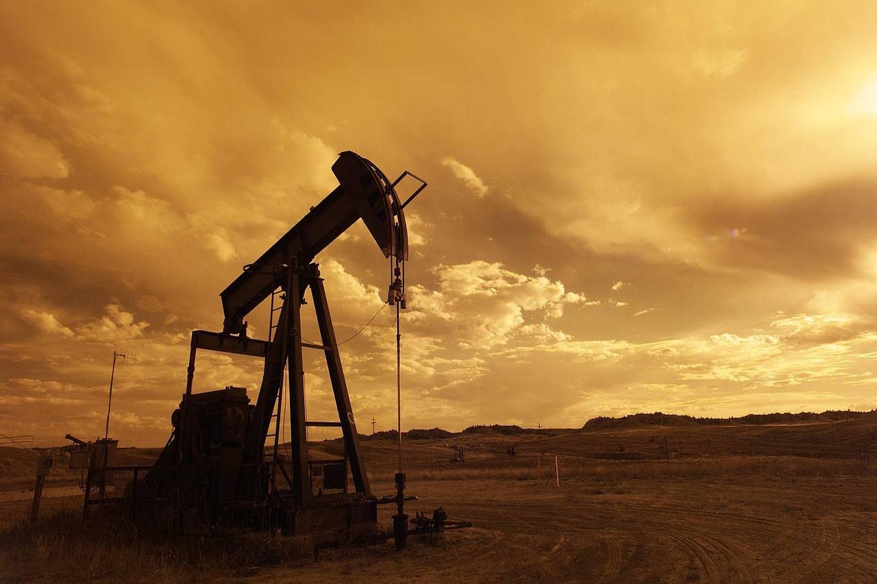 Нефть опустилась до минимума за три месяца. Когда в Европе подешевеет энергия