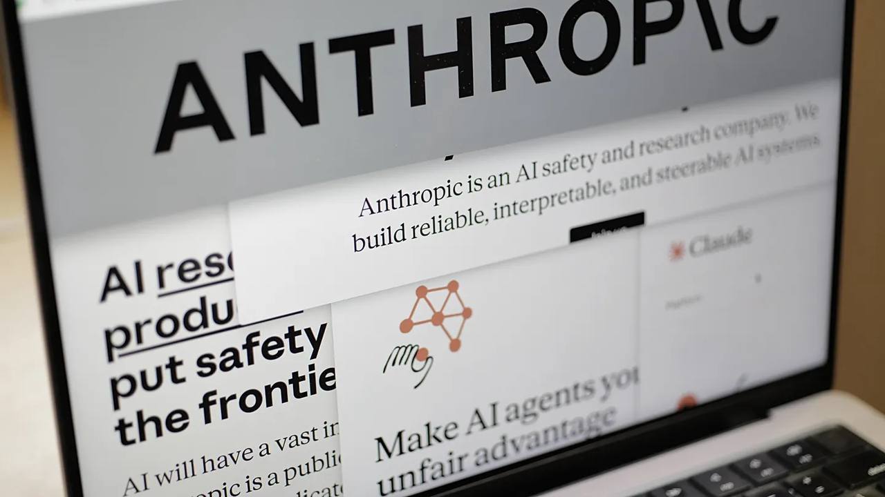 США потребовали от Anthropic немедленно отключить доступ к новейшим ИИ-моделям из-за угроз нацбезопасности