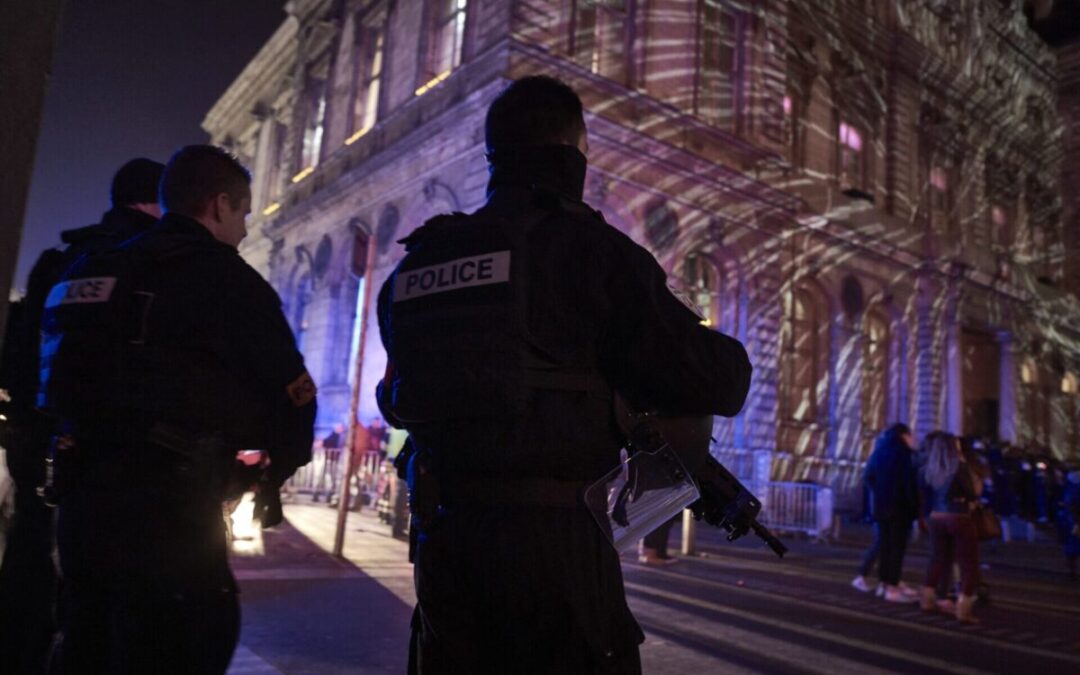 Violențe în Franța după eliminarea de la Cupa Mondială: 141 de persoane reținute la Lyon