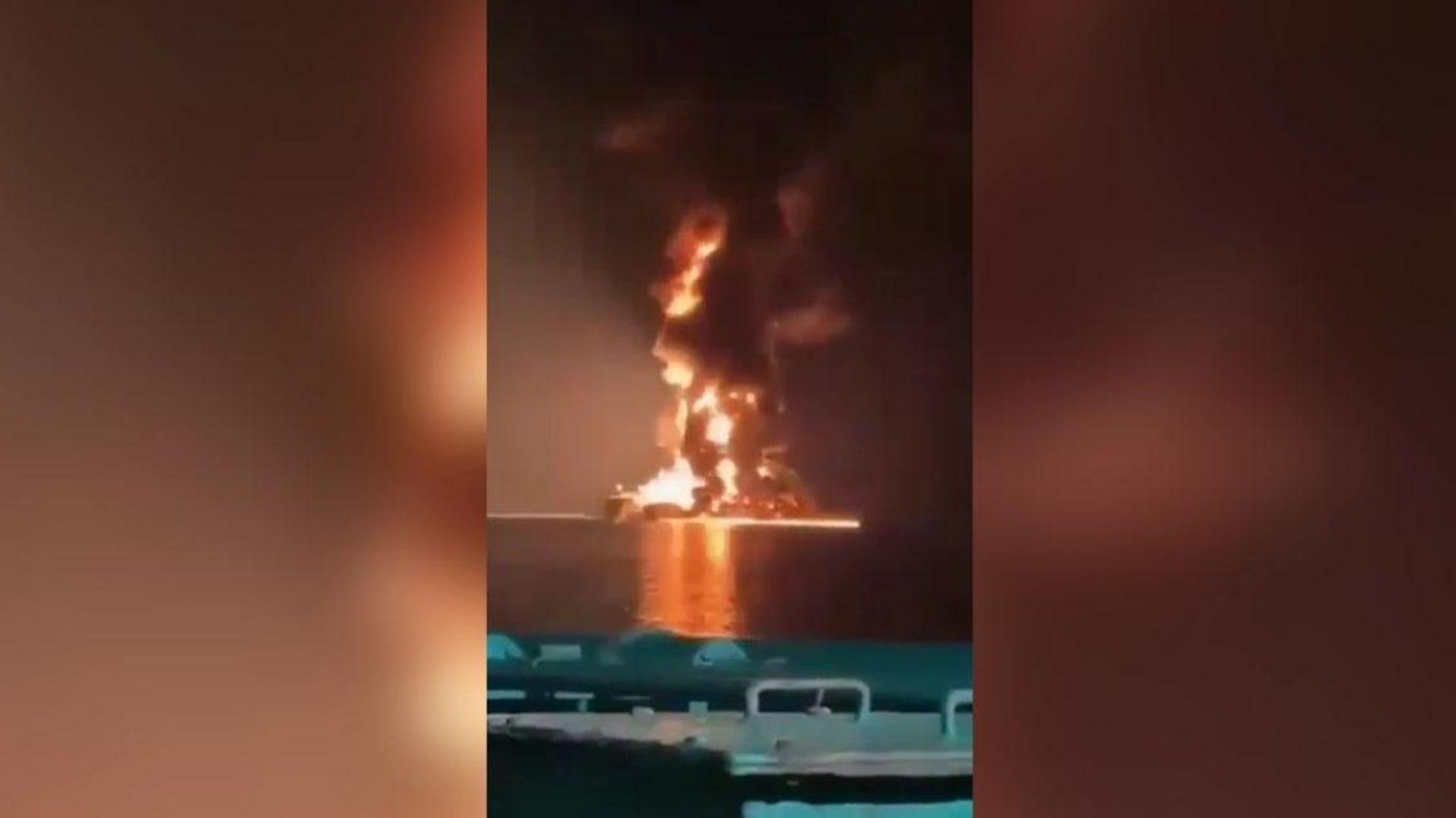 Хуситы атаковали два танкера в Баб-эль-Мандебском проливе: нефть подорожала почти до $99