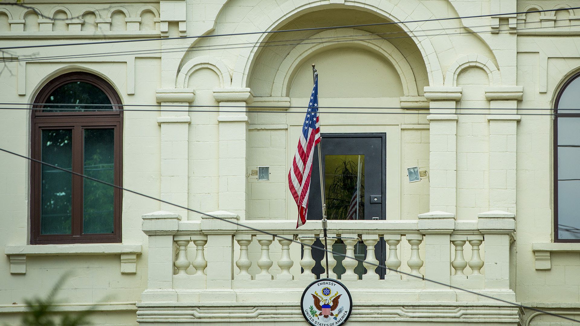Ambasada SUA în Moldova: Escrocii care vizează cetățeni ai SUA vor suporta consecințele