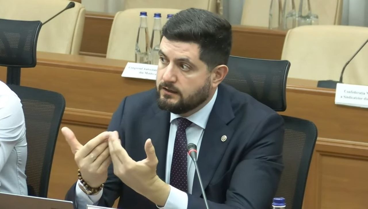Patru ani mai târziu, Ministerul Energiei află că reforma Moldovagaz a rămas blocată