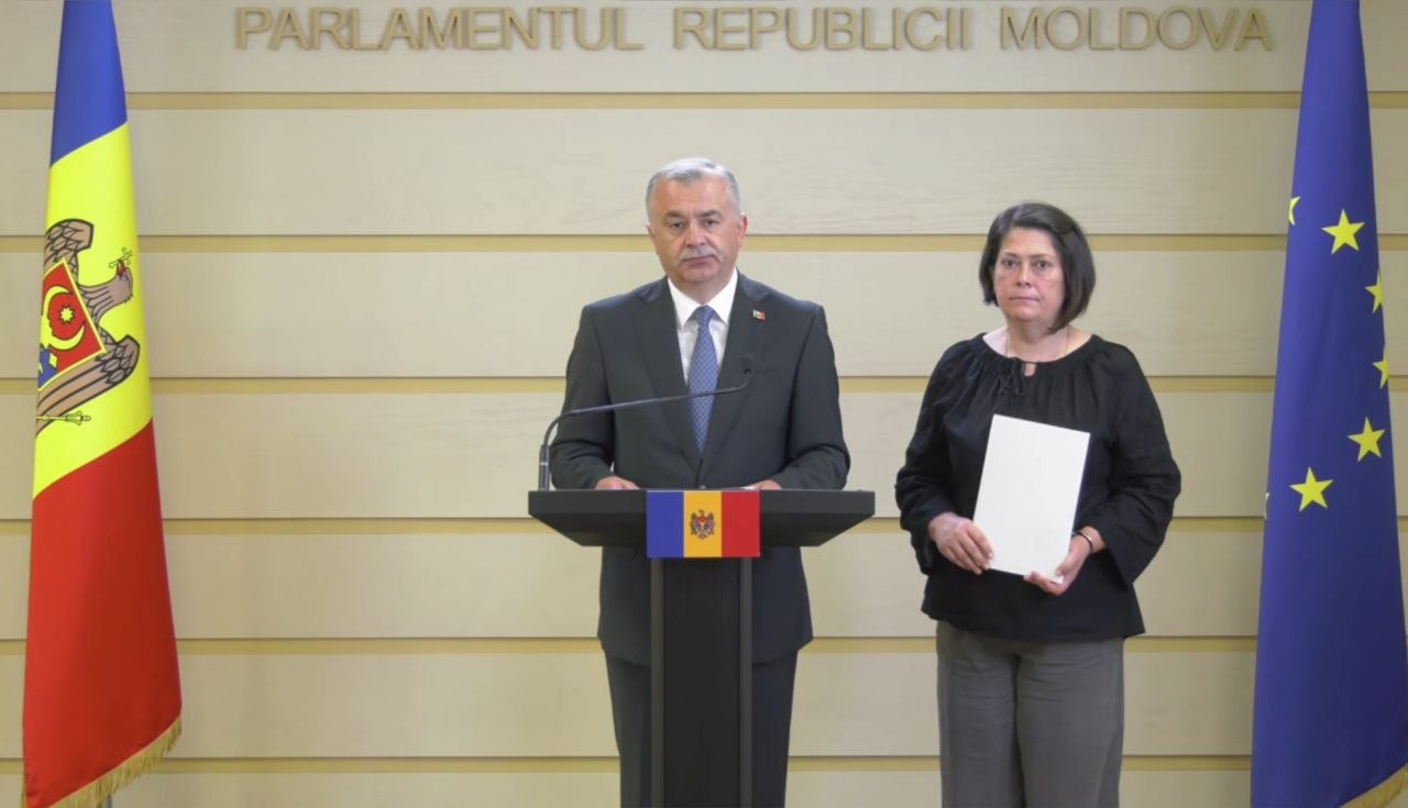 Se clatină fotoliul prezidențial? Ion Chicu anunță un proiect de suspendare a Maiei Sandu