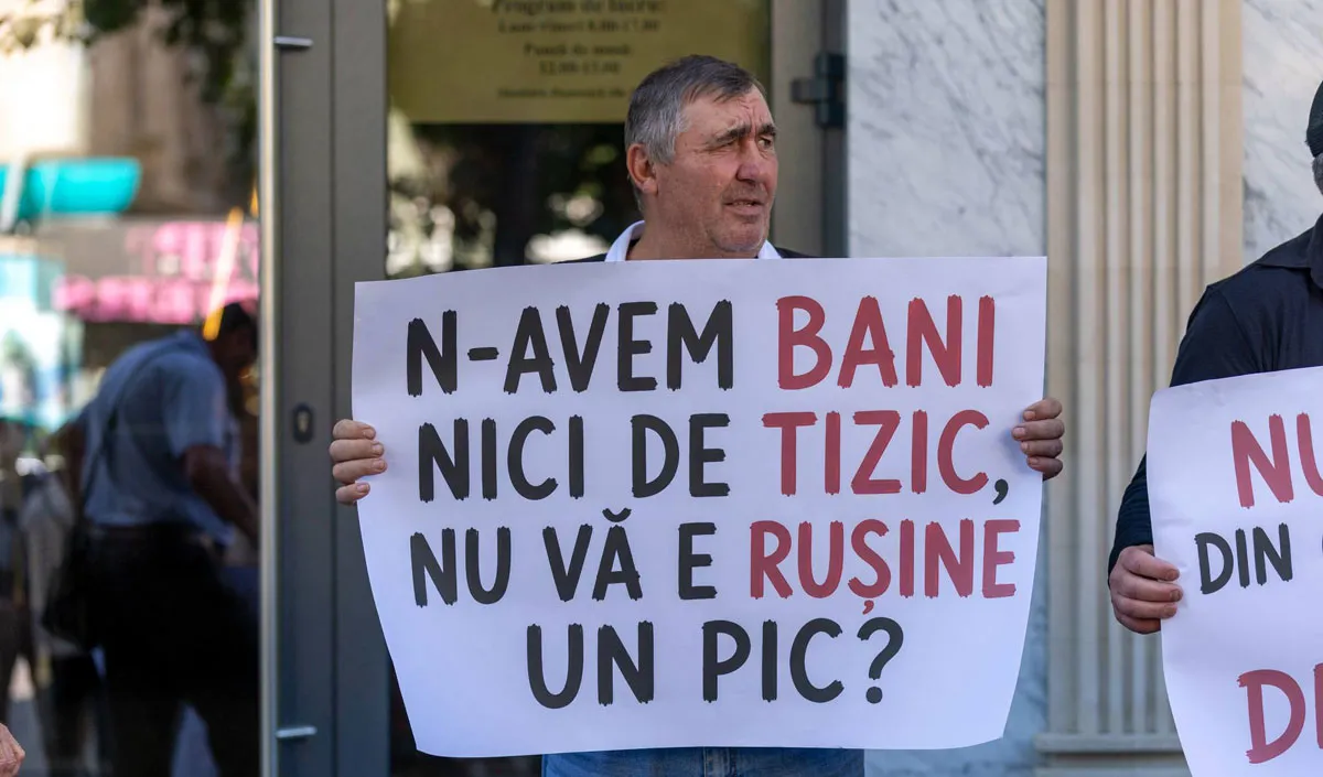 Opoziția anunță un nou protest împotriva majorării tarifelor la gazele naturale