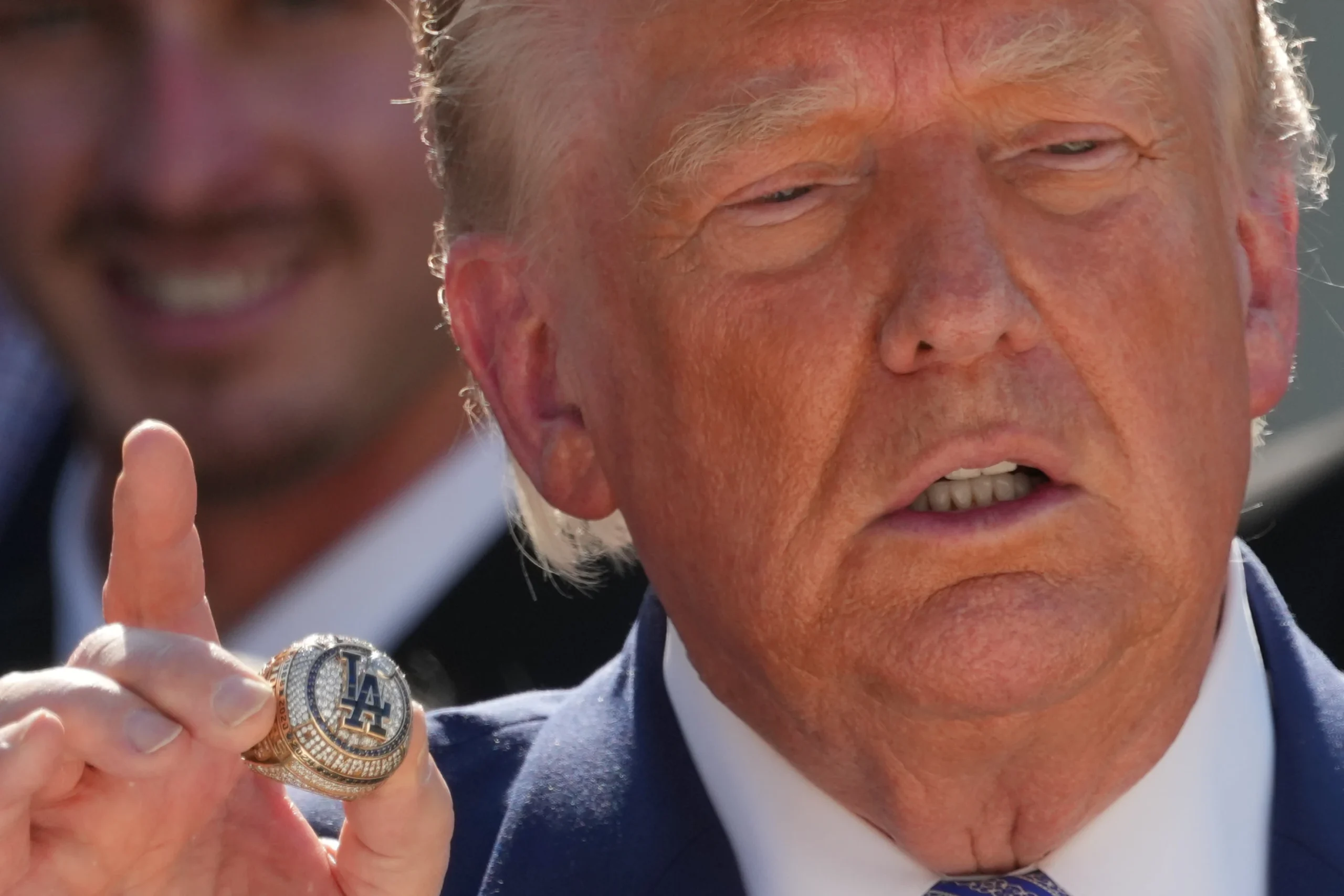 Штраф Google разозлил Трампа: «Евросоюз заплатит очень высокую цену»