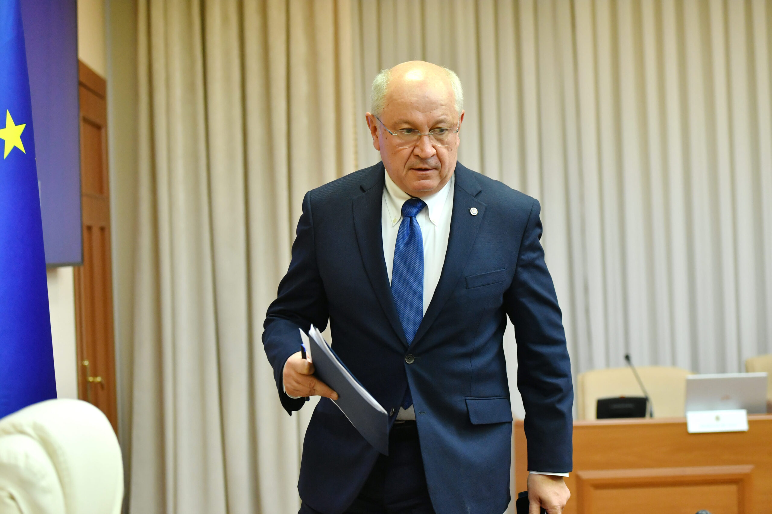 Мунтяну: Нет, я не подал в отставку из-за налоговой реформы. Тофану желаю смелости