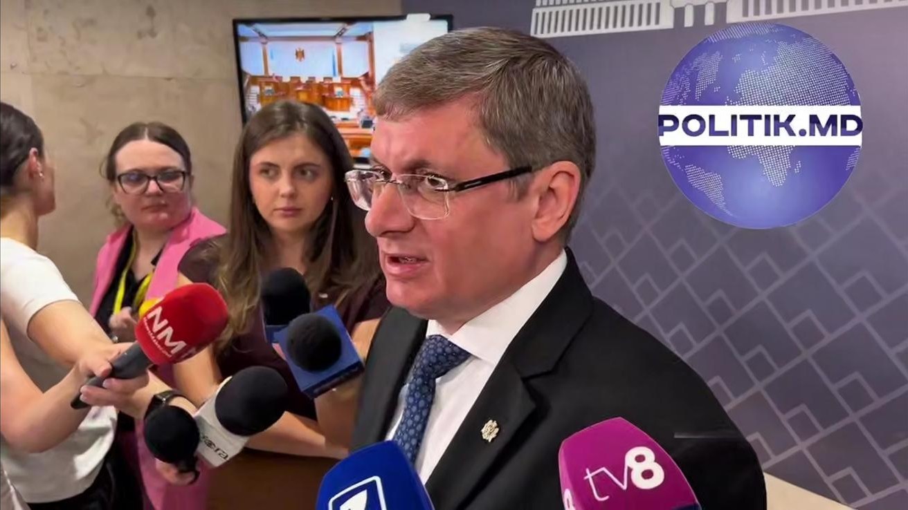 Гросу ответил директору CALM: «Давайте, пожалуйста, не будем дезинформировать»