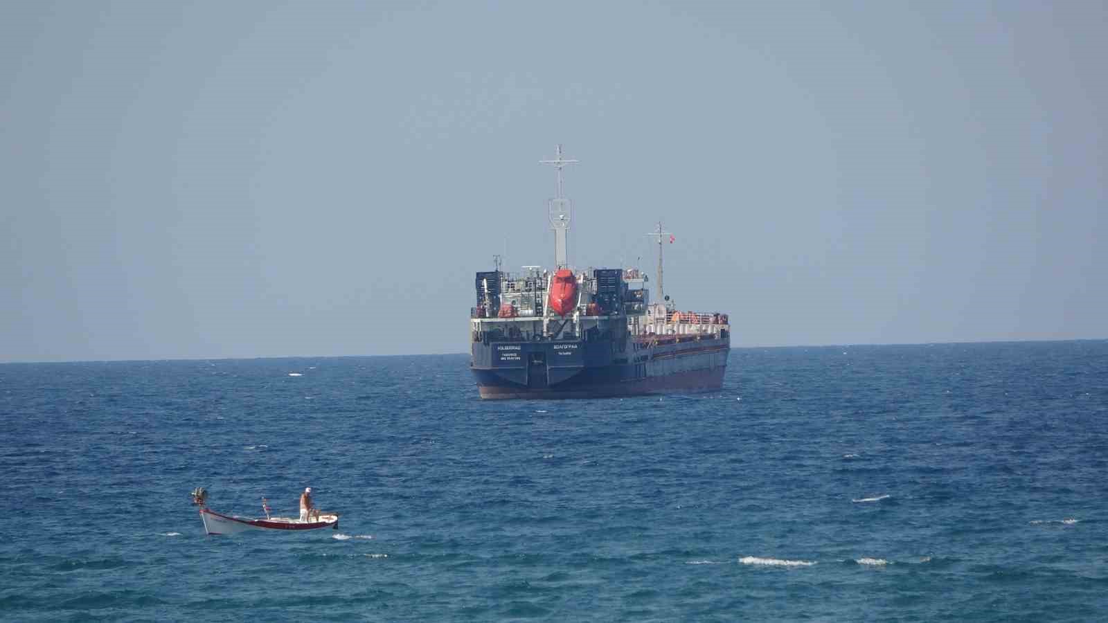 В Черном море дроны атаковали турецкое судно. Турецкие СМИ предполагают, что беспилотники были украинскими