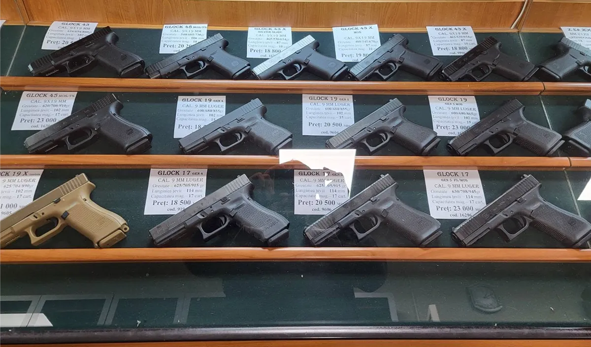 Cetățenii dețin în proprietate aproape 82 de mii de arme