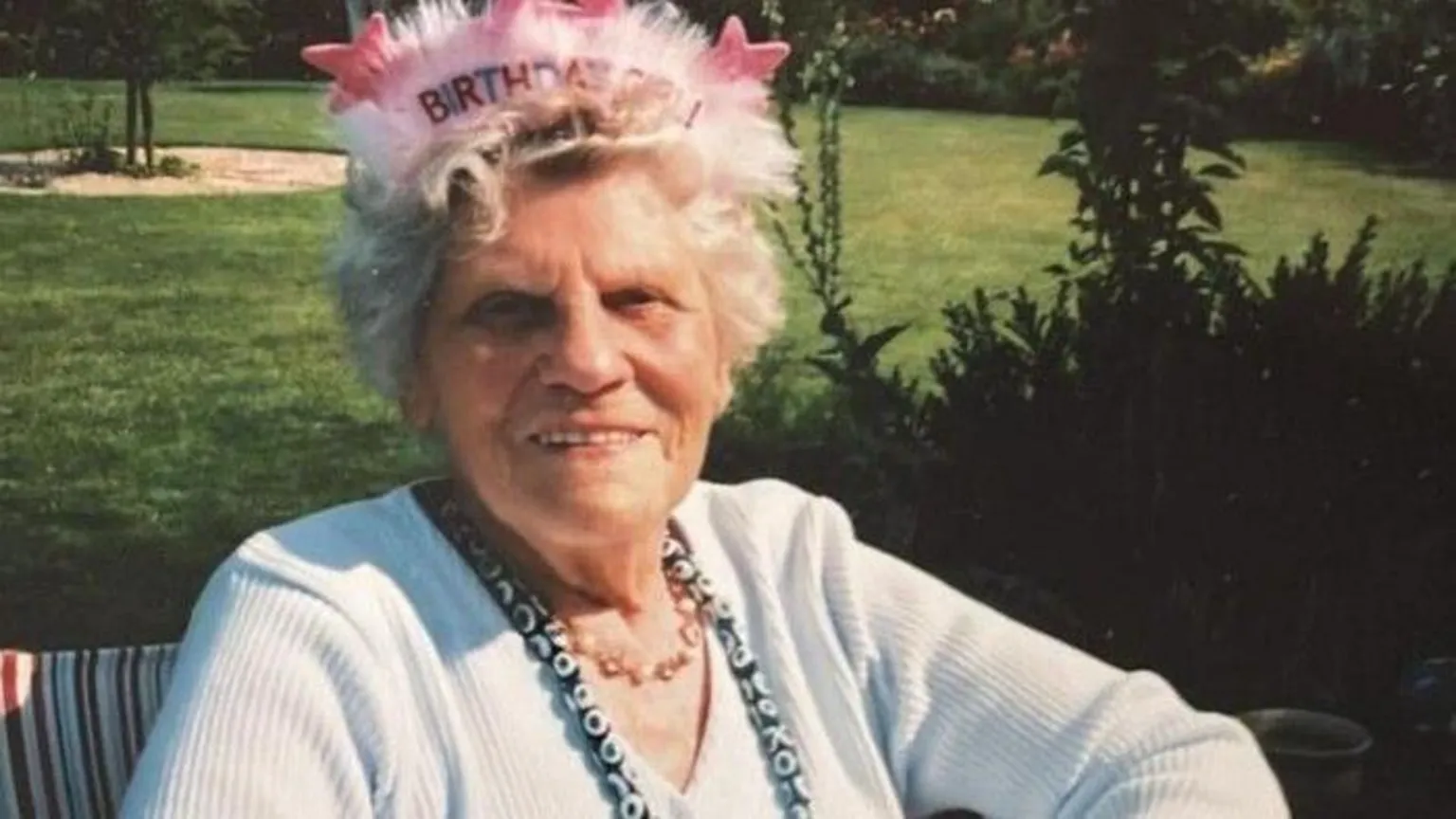 Она пережила две мировые войны: британка Этель Катерхэм отметила 117-летие