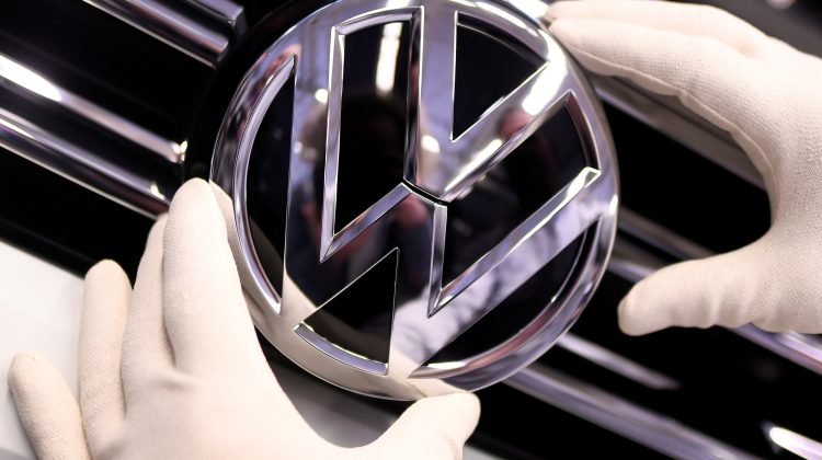 Volkswagen рассматривает возможность сократить еще до 50 тысяч сотрудников. «Ситуация более чем критическая»