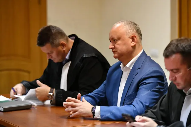 Дело «Чёрного пакета» возвращается в суд: новые доказательства и споры о законности процесса