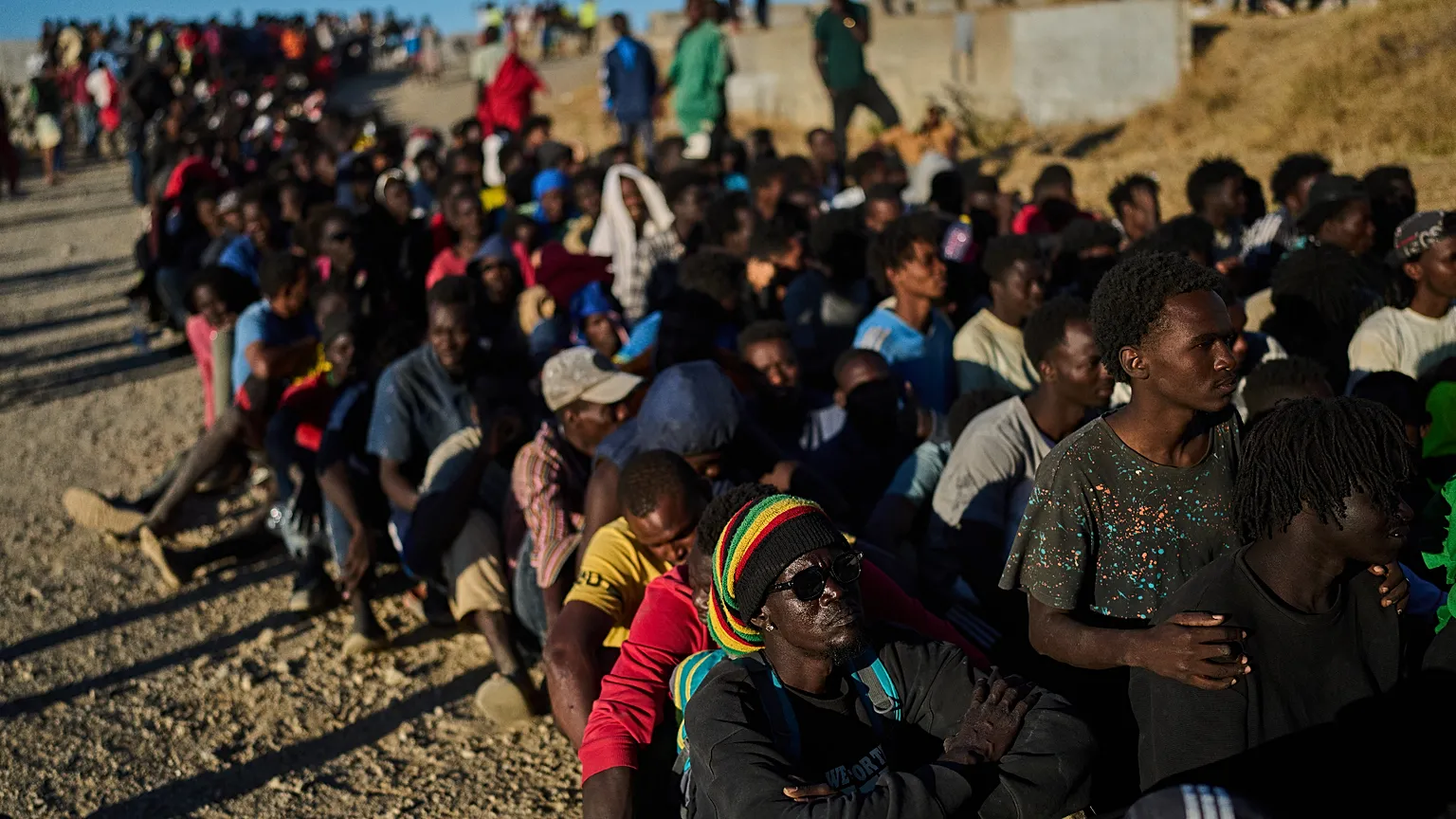 Peste 12 mii de migranți rămân în Ceuta, la aproape două luni de la pătrunderea masivă în enclavă