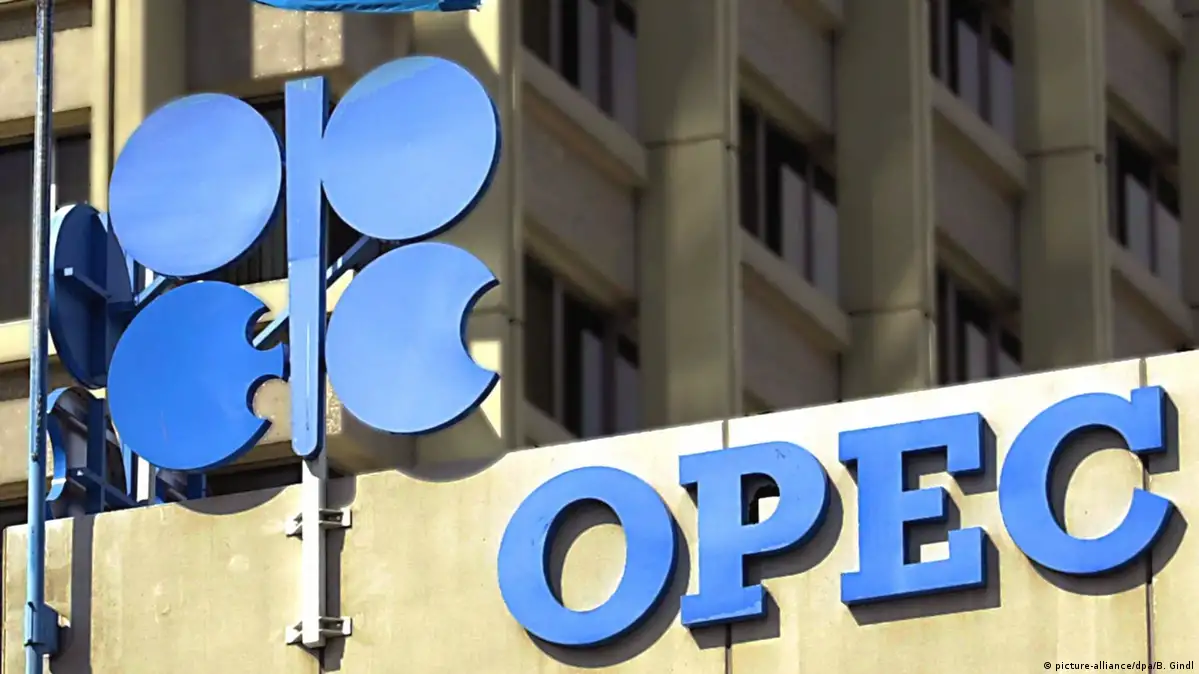 OPEC+ nu va mai crește producția de petrol în octombrie, pe fondul războiului cu Iranul
