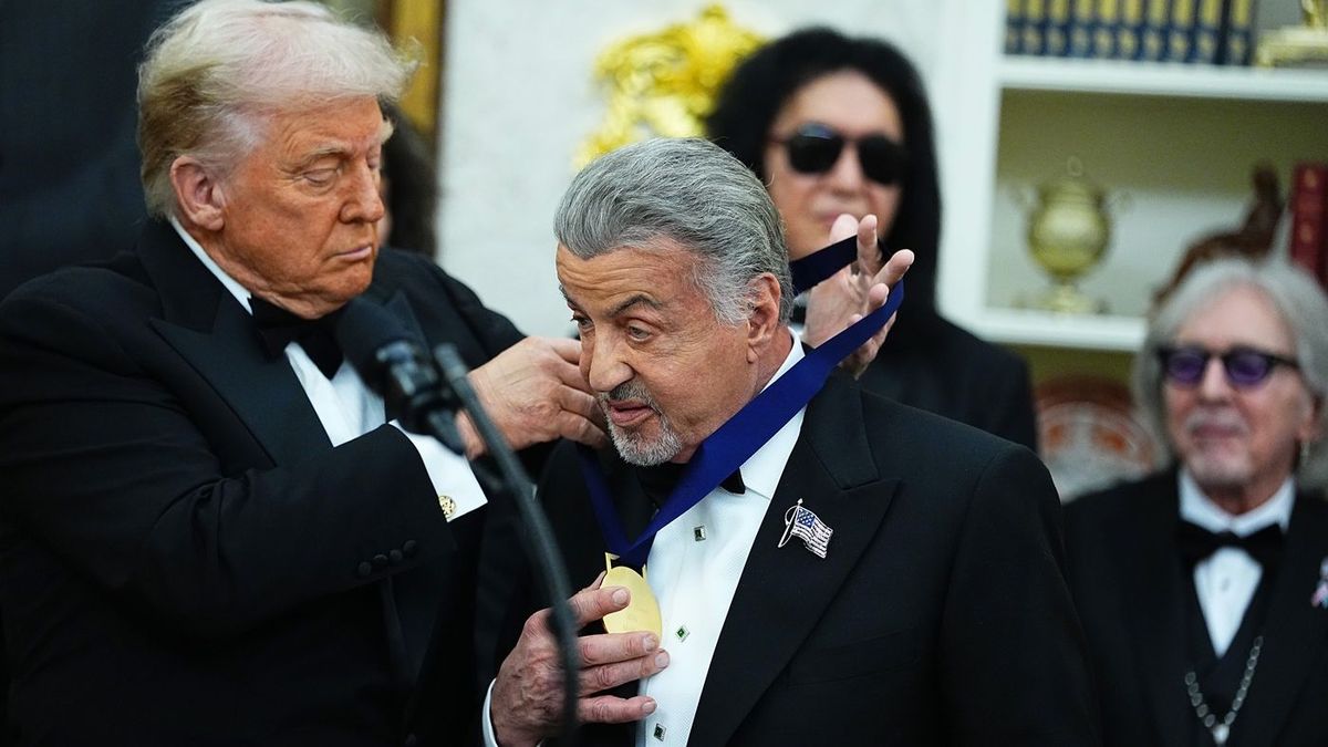 Сильвестр Сталлоне отказался от предложения Трампа стать его спецпосланником в Голливуде