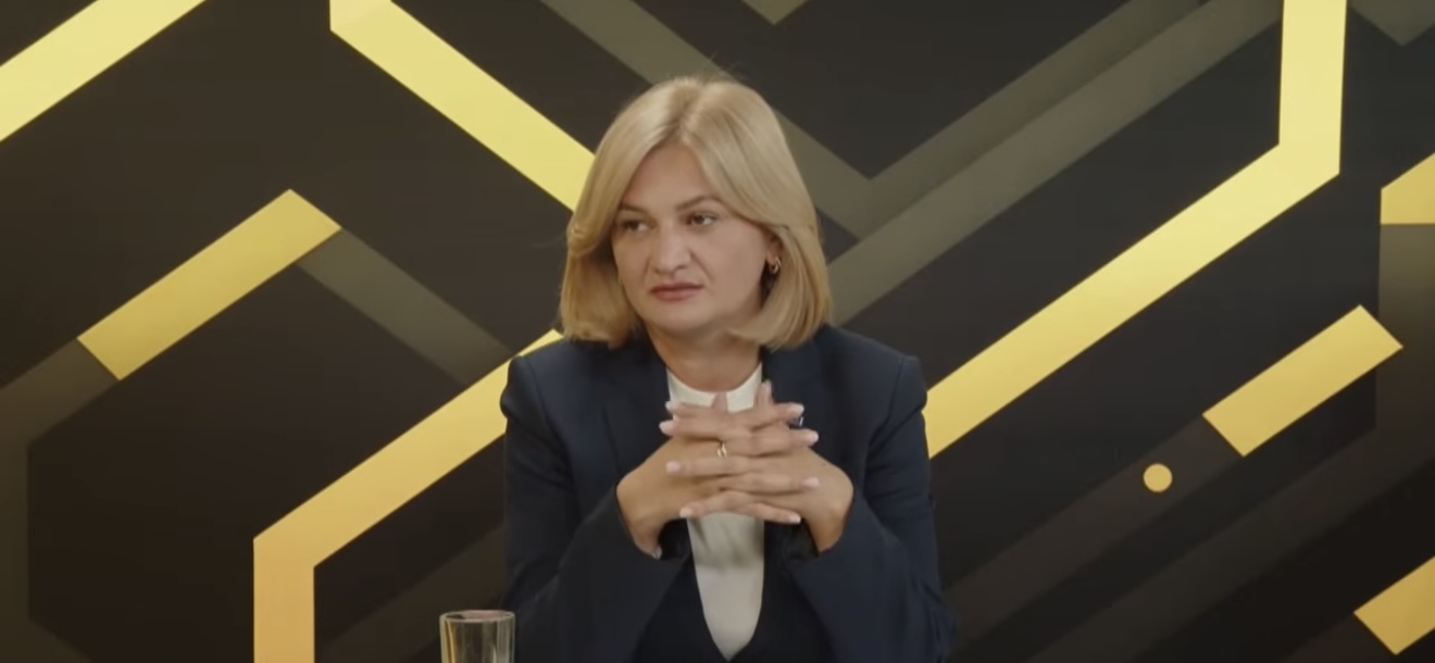 În an electoral s-a putut, acum PAS spune că „e vorba de buget”: elevii rămân fără cei 1.000 de lei
