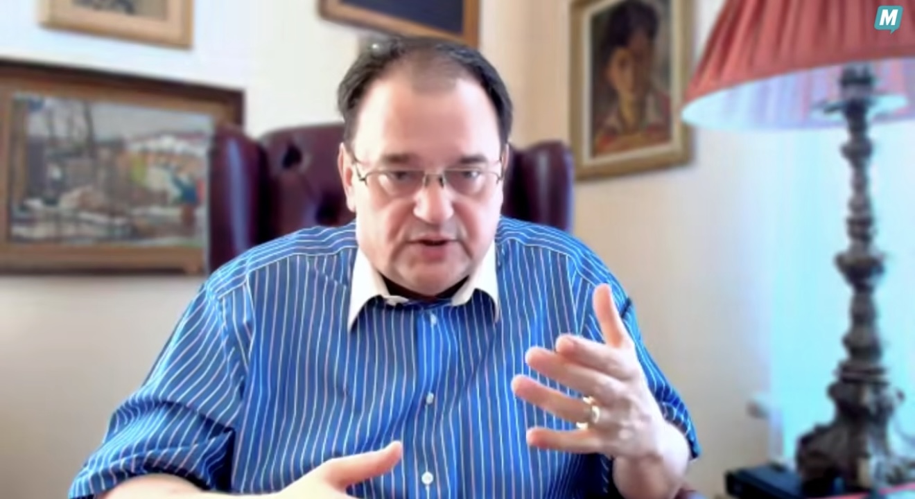Парад за ограждением. Хартманн: «А где был народ?»