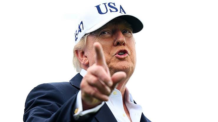 Трамп заявил, что Украина и Россия согласились прекратить взаимные удары по топливным объектам