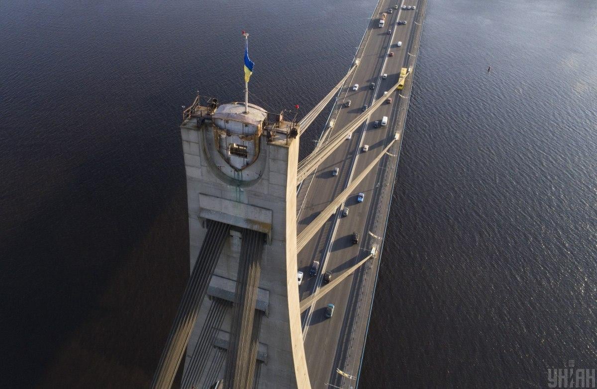 Россия ударила по Северному мосту в Киеве. Кличко предупредил о тяжелой ситуации в городе