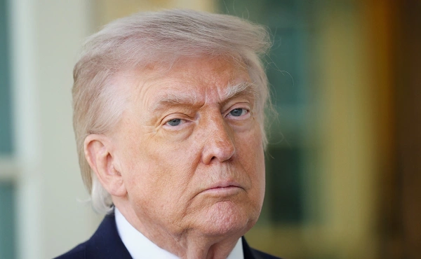 Трамп заявил, что официально запретит термин «искусственный интеллект»