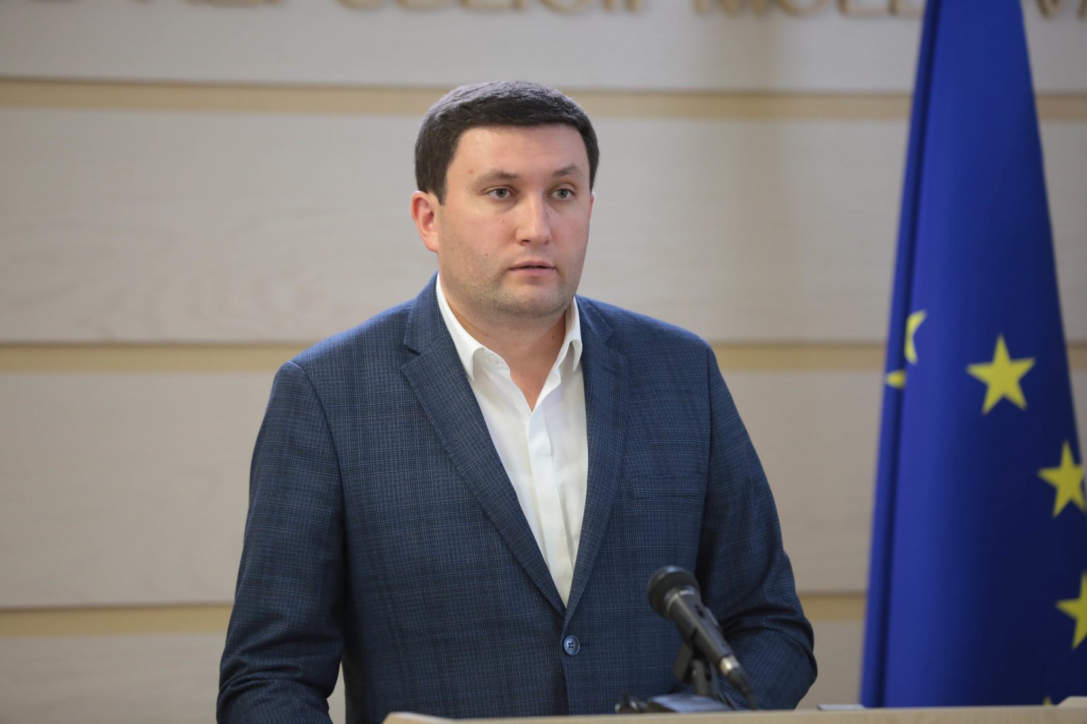 PSRM cere majorarea compensațiilor și interzicerea deconectării consumatorilor de la gaz, lumină și căldură în perioada rece