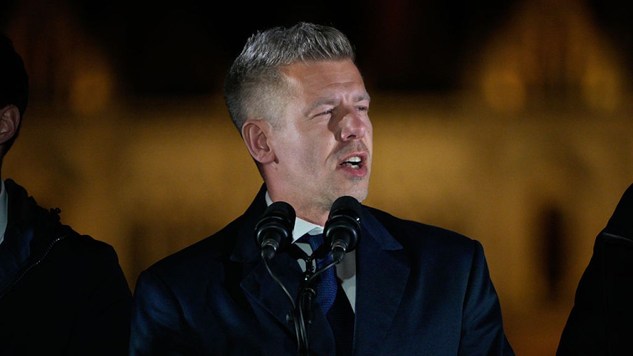 Peter Magyar cere teste obligatorii de alcool și droguri pentru parlamentari