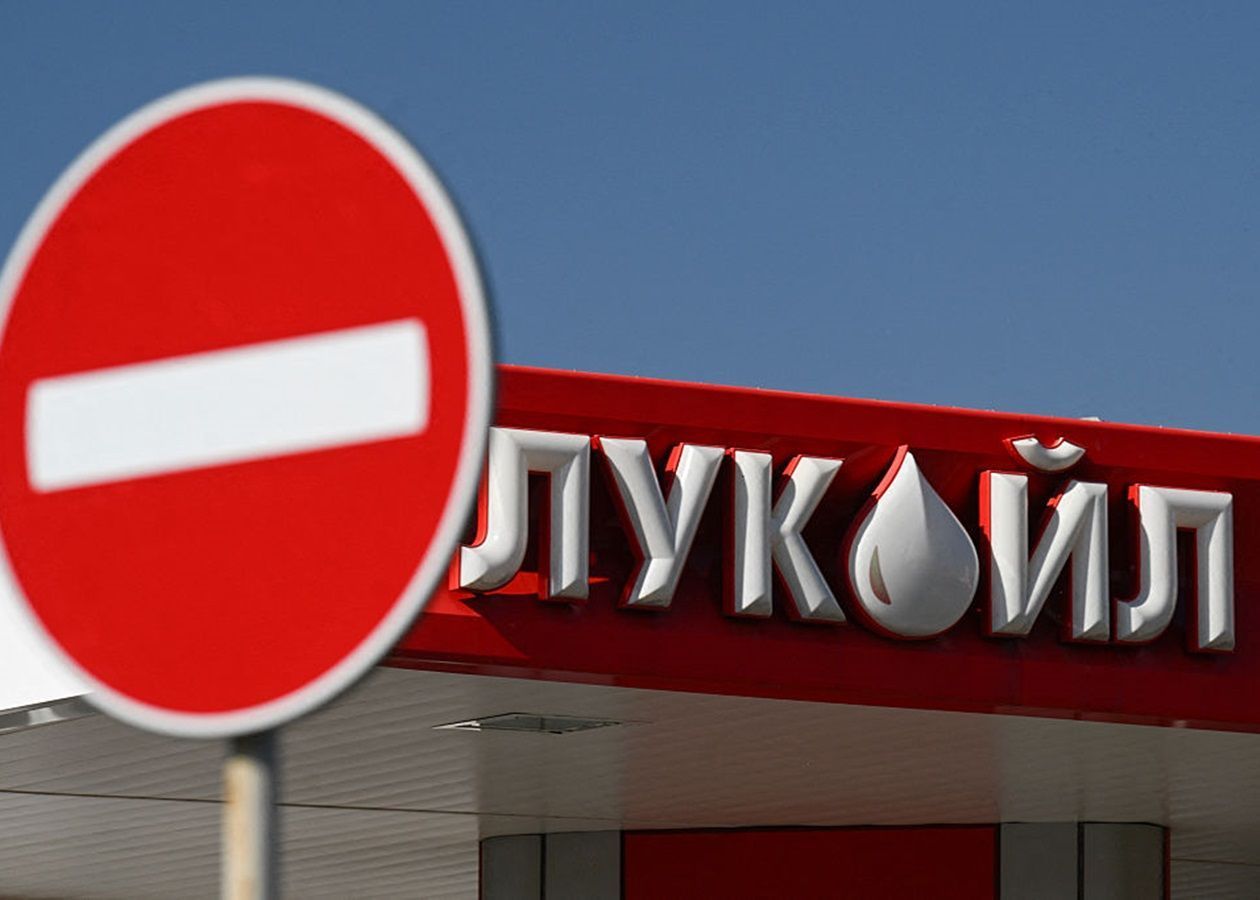 Negocierile SUA–Rusia privind Ucraina includ o tranzacție de miliarde de dolari cu activele Lukoil — NYT