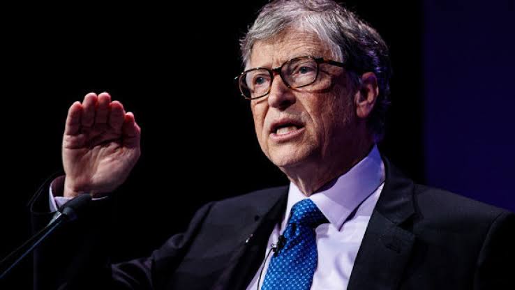 „Ne așteaptă multe surprize neplăcute”: Bill Gates a avertizat asupra principalei amenințări a inteligenței artificiale în 2027