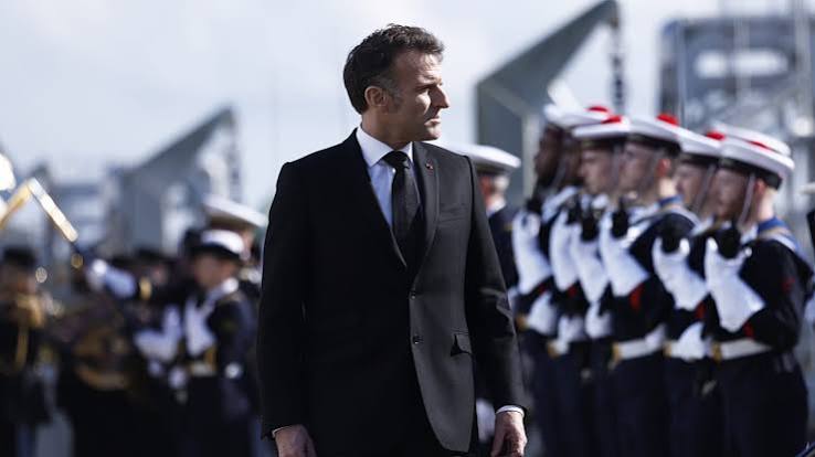 Forțele armate franceze au testat o nouă rachetă cu capacitate nucleară. Macron a urmărit lansarea