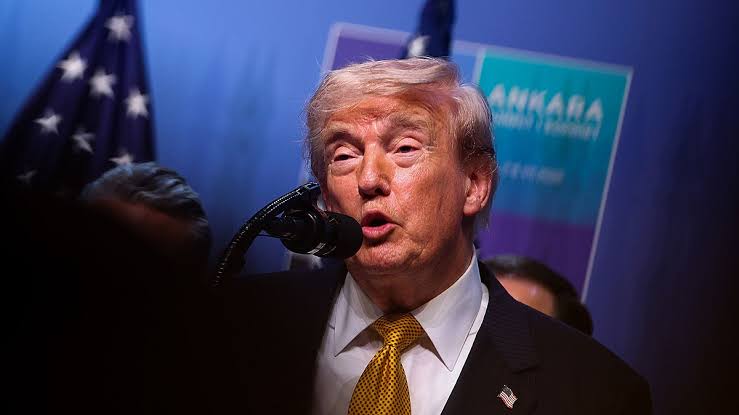 Congresmenii americani au depus un proiect de lege pentru a bloca „acordul privind motorina” dintre Trump și Putin