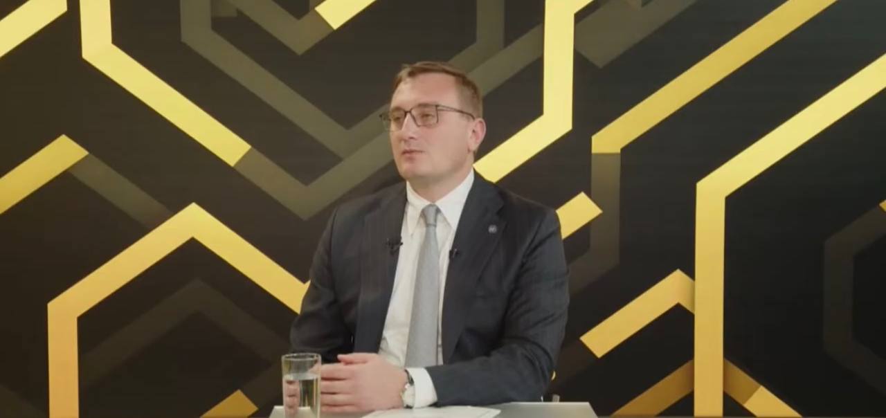 Camioanele cu armament au trecut pe „culoar verde”, iar sancțiunile au rămas la roșu. Vrabie: „Nu există probe”