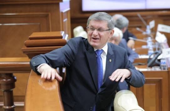 Гросу о смене премьеров при власти PAS: Четыре правительства за 5 лет — это нормально